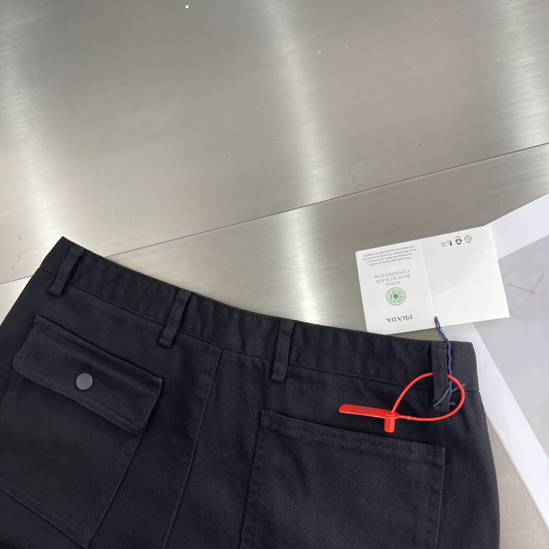Prada Black Cotton Cargo Pants with Triangle Logo, Comfortable and Stylish 6 cmp i1742029436476 9126 0 4