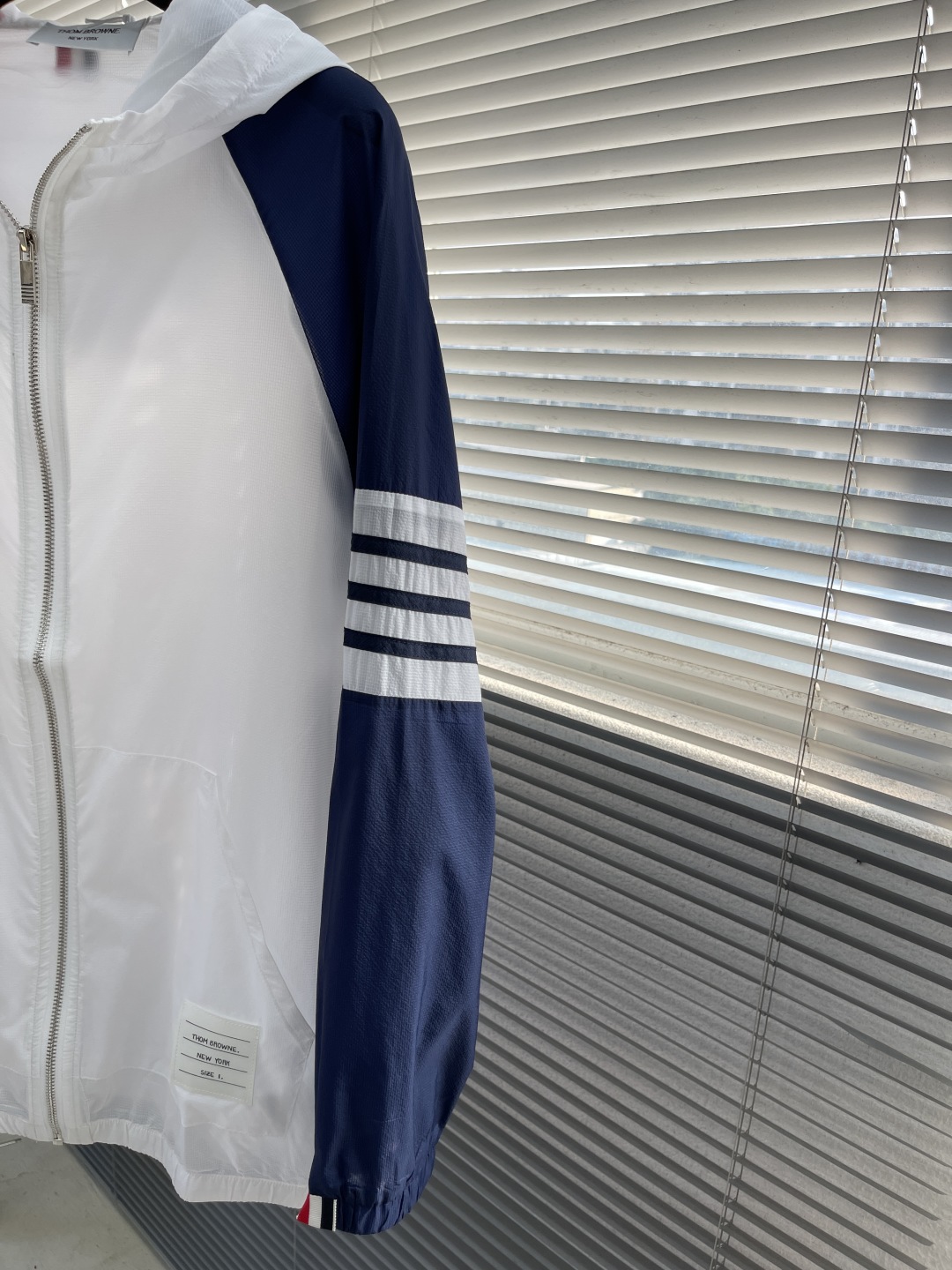 Thom Browne Colorblock Nylon Hooded Windbreaker Jacket Lightweight 2 cmp i1742048012226 8573 0 6
