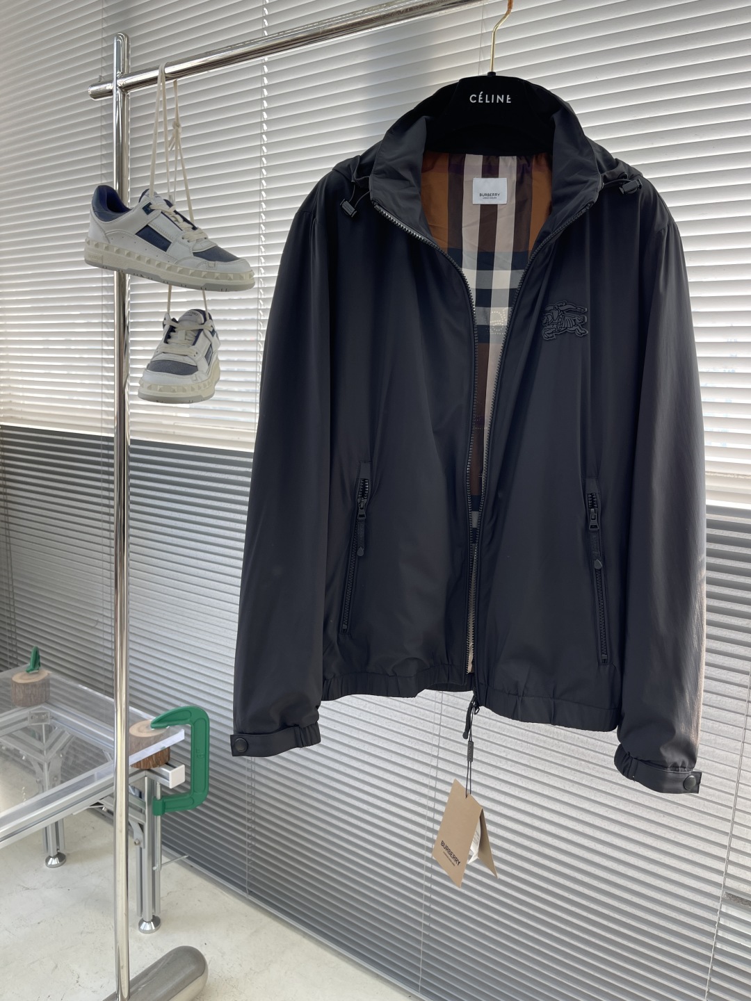 

-BBR 25春夏 男装高端梭织/风衣 系列外套 

高端精品系列，男女同款，贸易公司渠道订单，官网