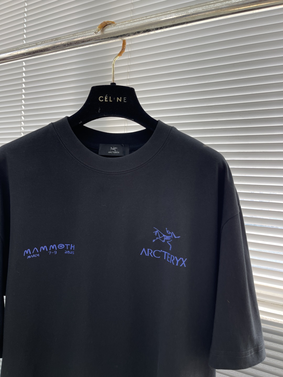 Arc'teryx Men's Black Cotton Short Sleeve T-Shirt With Logo Print 2 cmp i1742123671696 8660 0 6