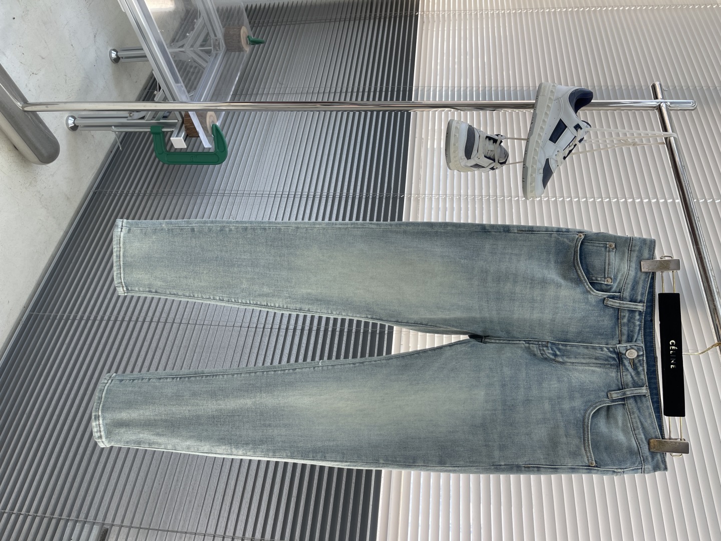Fendi 25SS Light Wash Slim Fit Jeans with Signature Logo Patch 2 cmp i1742296333942 1669 0 6