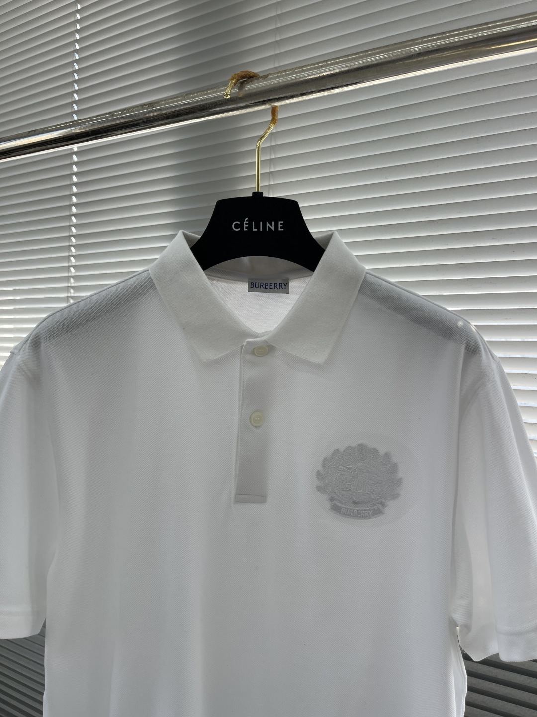 Burberry White Cotton Piqué Polo Shirt with Equestrian Knight Design 2 cmp i1742381952222 8487 0 6