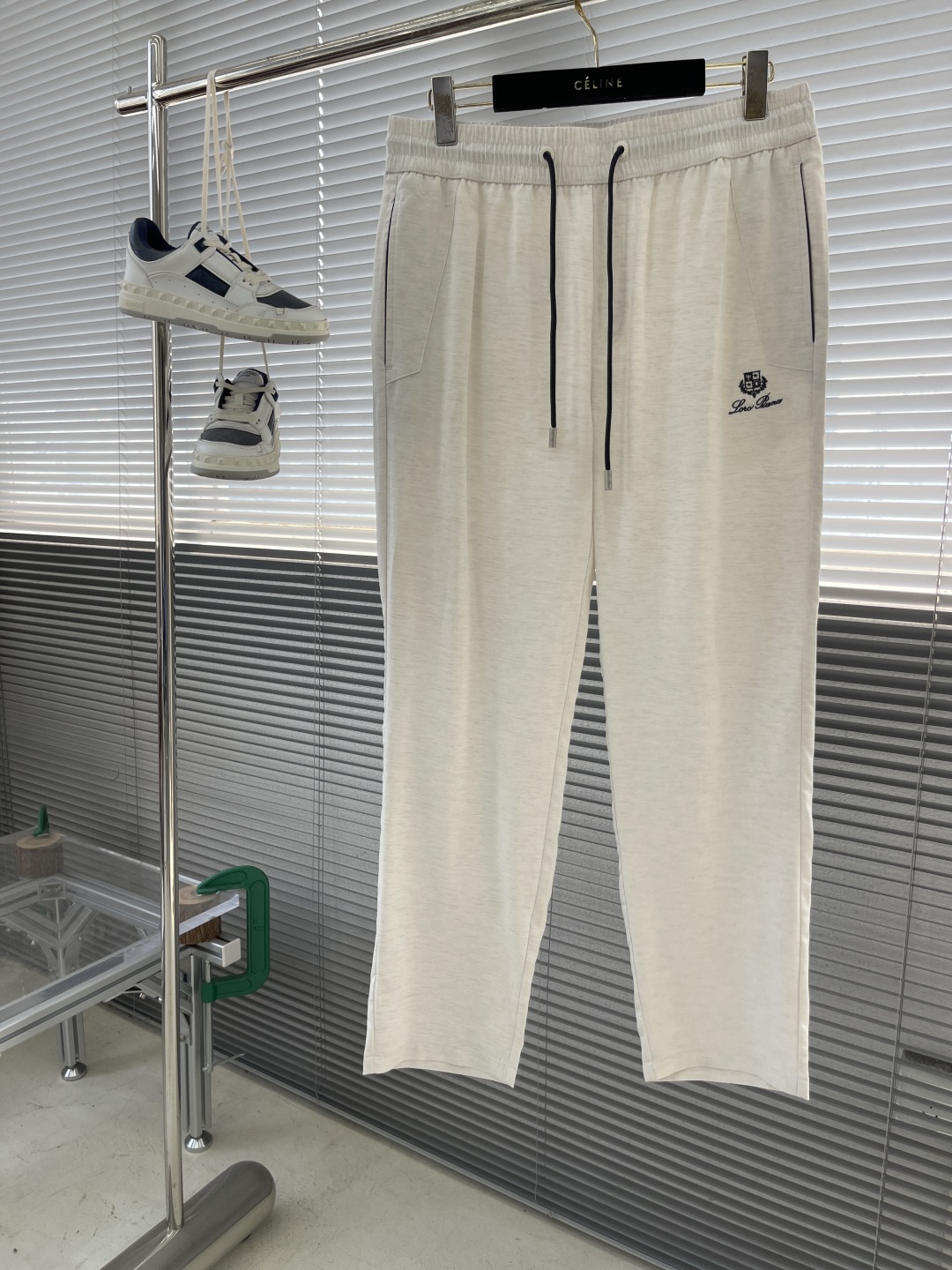 Loro Piana Men's Amalfi Coast Inspired Linen-Blend Joggers, Size M-3XL 1 cmp i1742383338014 7991 0 6