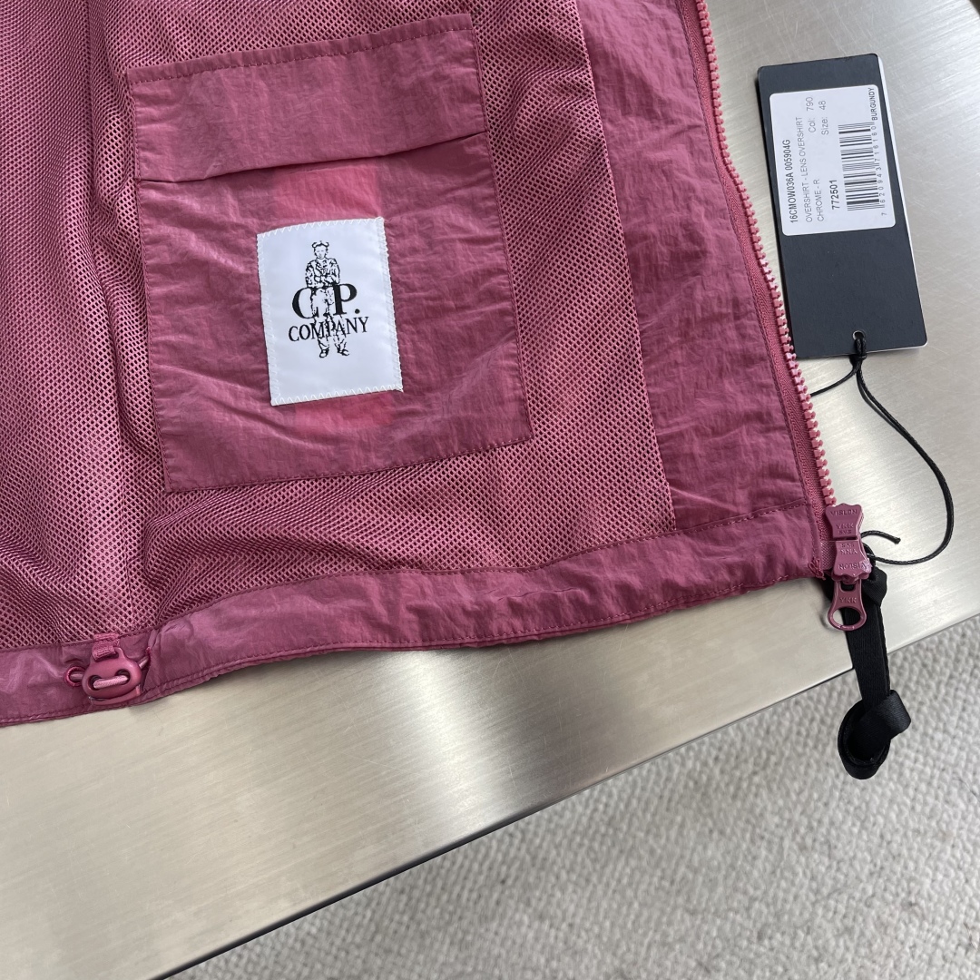 C.P. Company Classic Jacket: Breathable, Windproof, and Incredibly Comfortable 8 cmp i1742466339327 8172 0 5