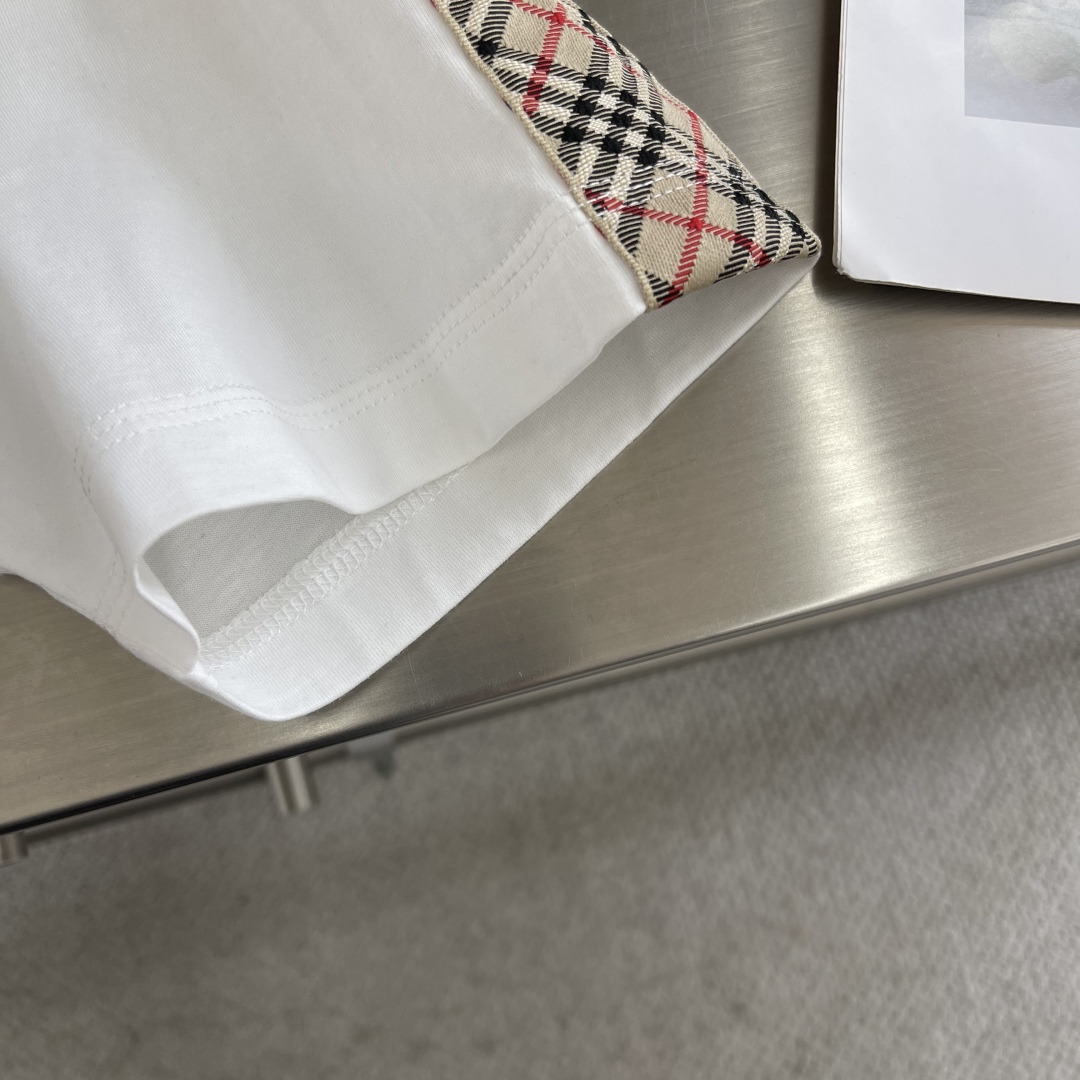 Burberry Men's White Cotton T-Shirt with Signature Checkered Sleeves 6 cmp i1742467103077 5996 0 3