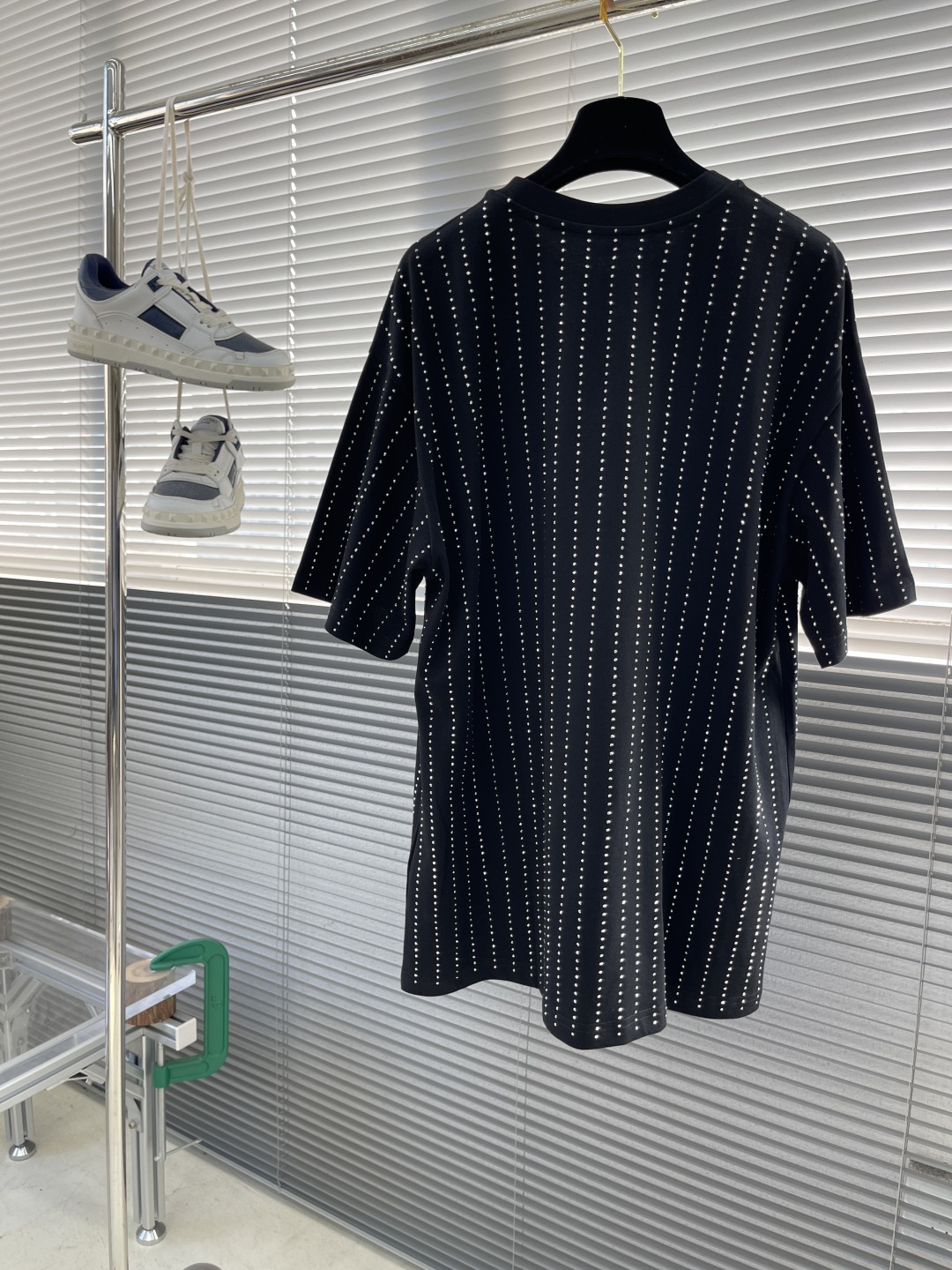 Louis Vuitton Men's Black Rhinestone Embellished T-Shirt, Round Neck, Short Sleeve 8 cmp i1742467549538 3888 0 7