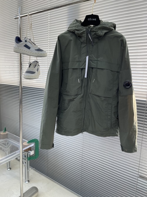 C.P. Company Men's Classic Jacket - Windproof, Breathable, & Comfortable 1 C.P. Company Men's Classic Jacket - Windproof, Breathable, & Comfortable