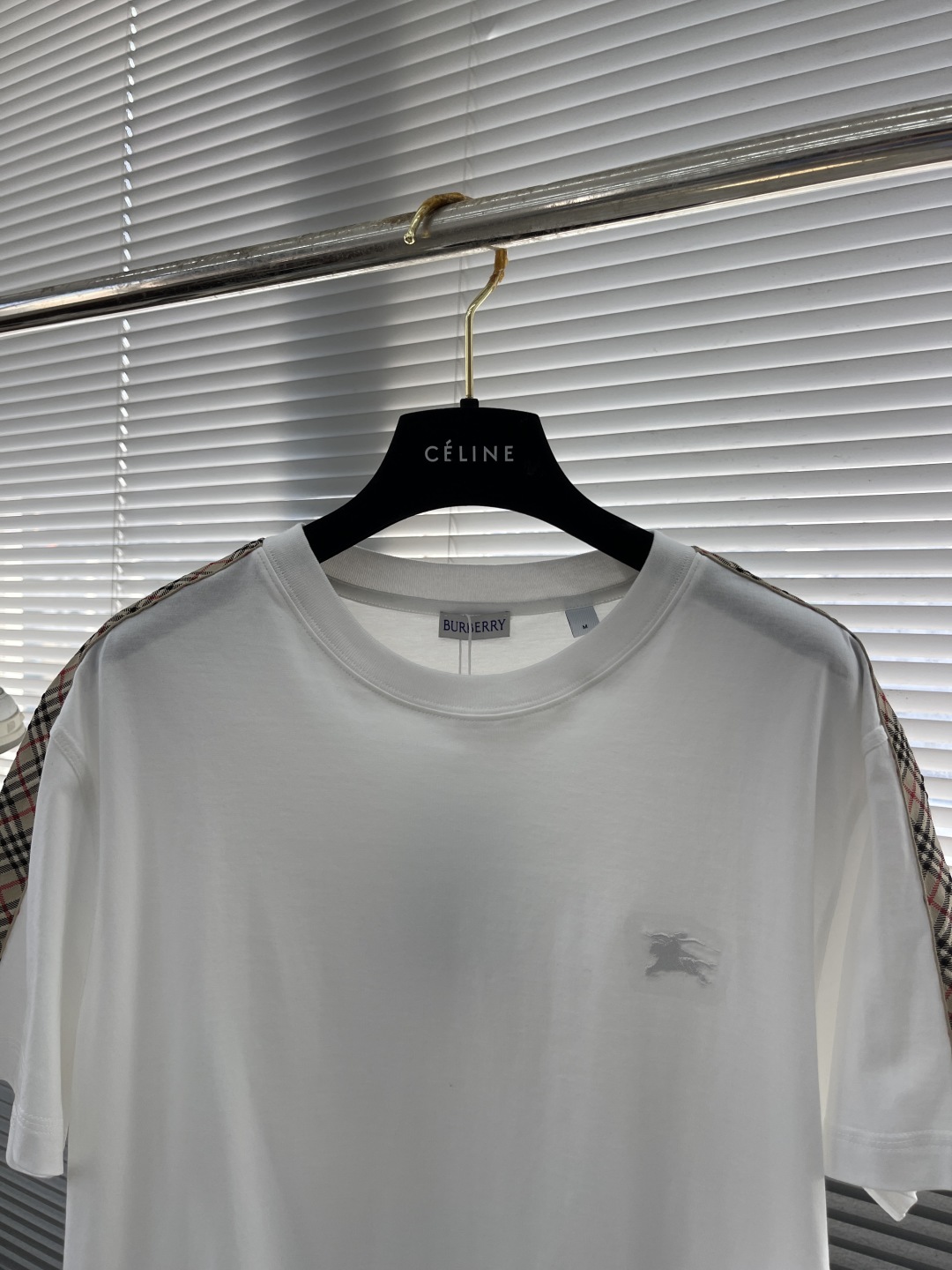 Burberry Men's White Cotton T-Shirt with Signature Checkered Sleeves 2 cmp i1742469604445 374 0 6