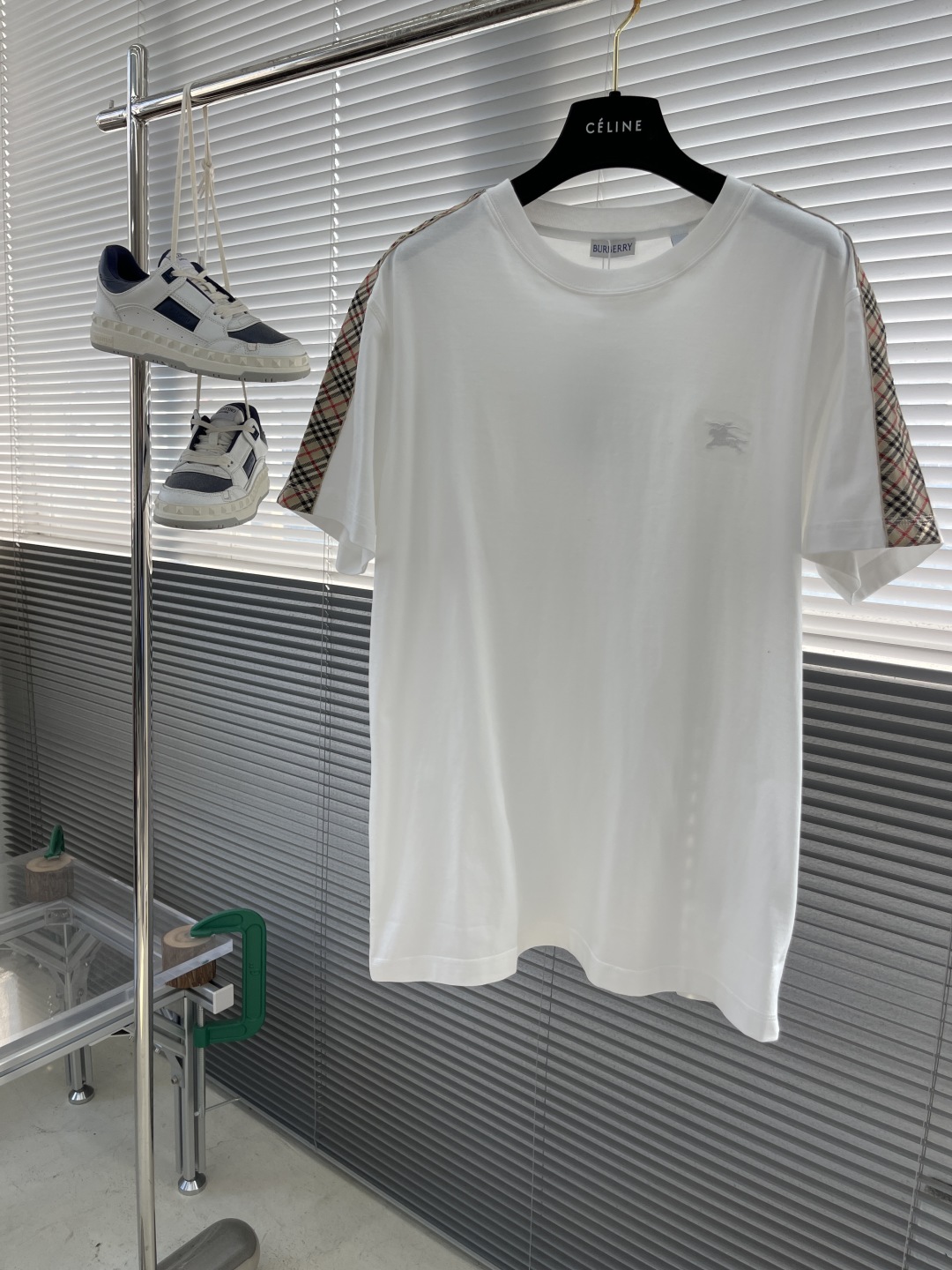 Burberry Men's White Cotton T-Shirt with Signature Checkered Sleeves 1 cmp i1742469604467 5263 0 5