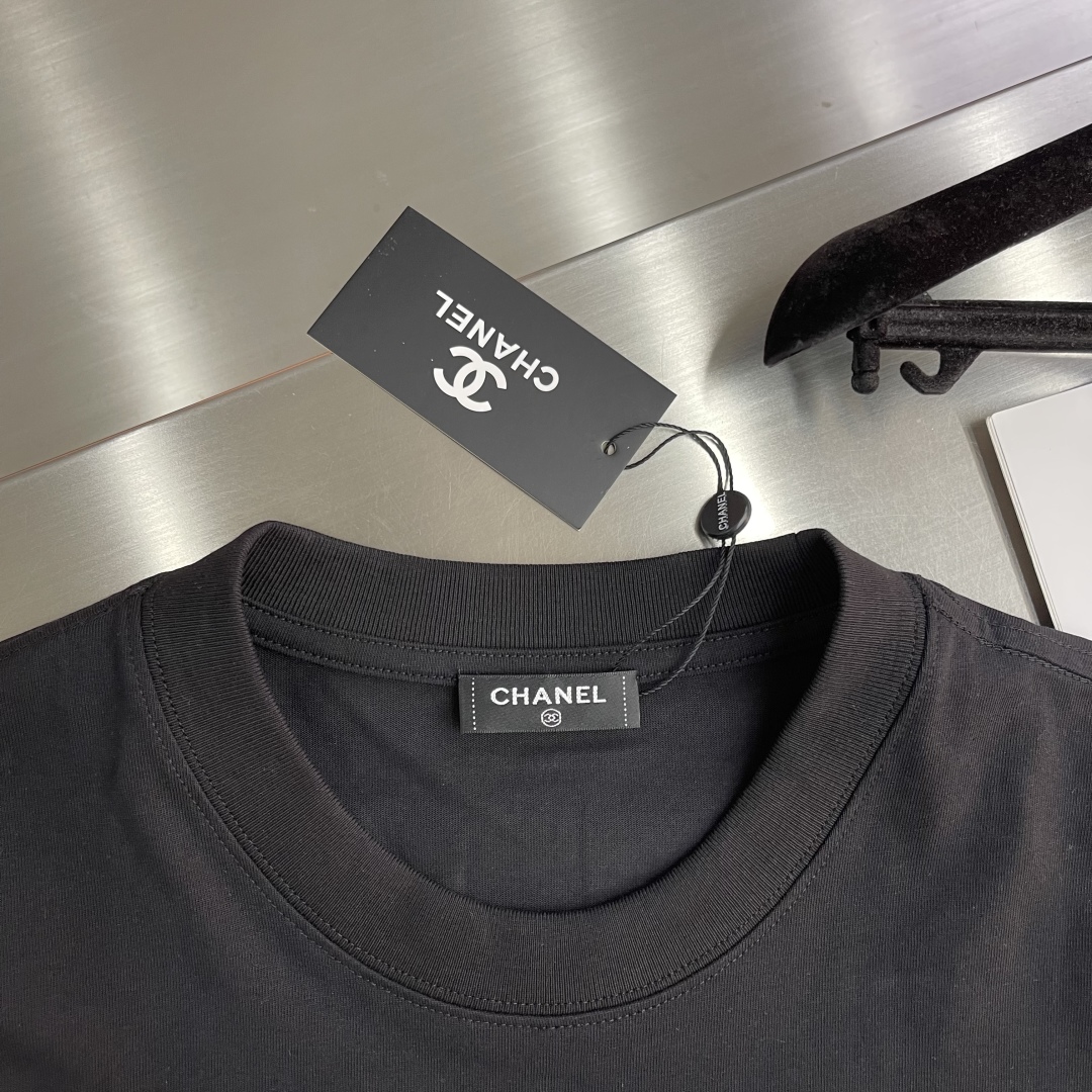Chanel 2025 Summer Cotton T-Shirt with Embroidered Logo - Stylish & Comfortable 4 cmp i1742553010171 8389 0 0