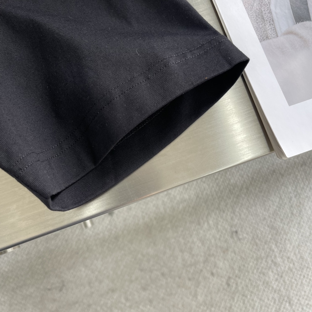 Prada Men's Black Cotton T-Shirt with Metal Stud Logo - Summer 2025 7 cmp i1742554099123 3703 0 4