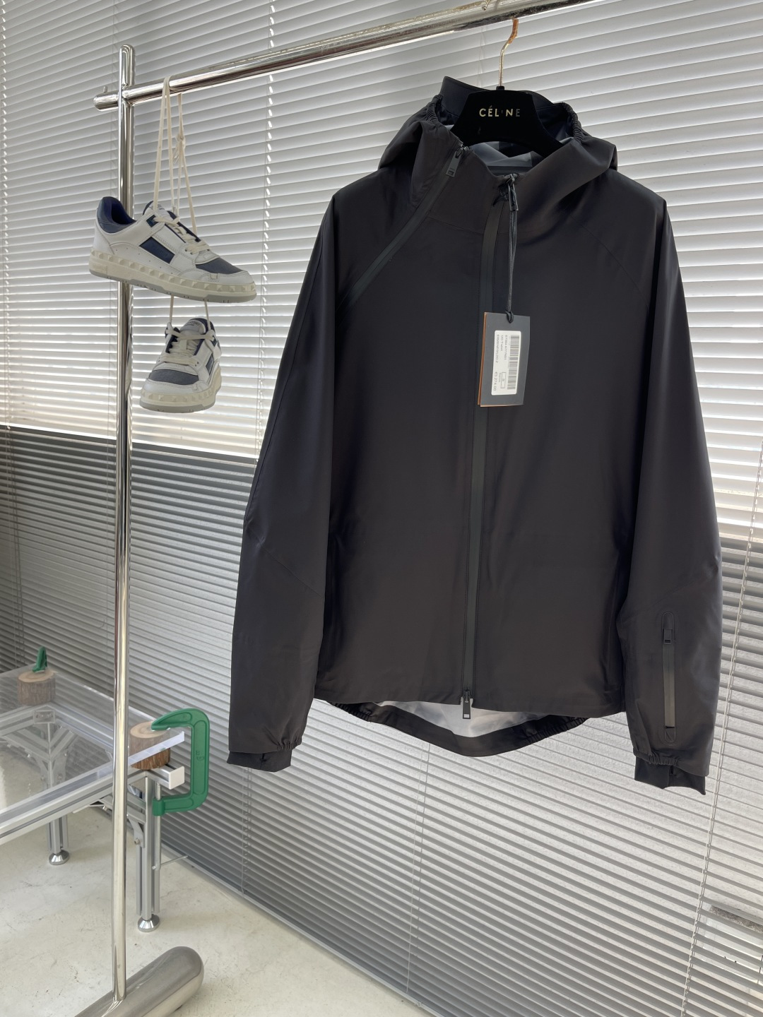 ZEGN Men's Casual Jacket - New Logo Design, Perfect for Any Occasion