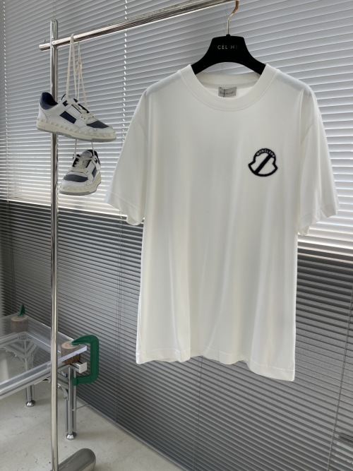 Moncler Summer New Short Sleeve T-Shirt Cotton Fashionable and Versatile 1 Moncler Summer New Short Sleeve T-Shirt Cotton Fashionable and Versatile