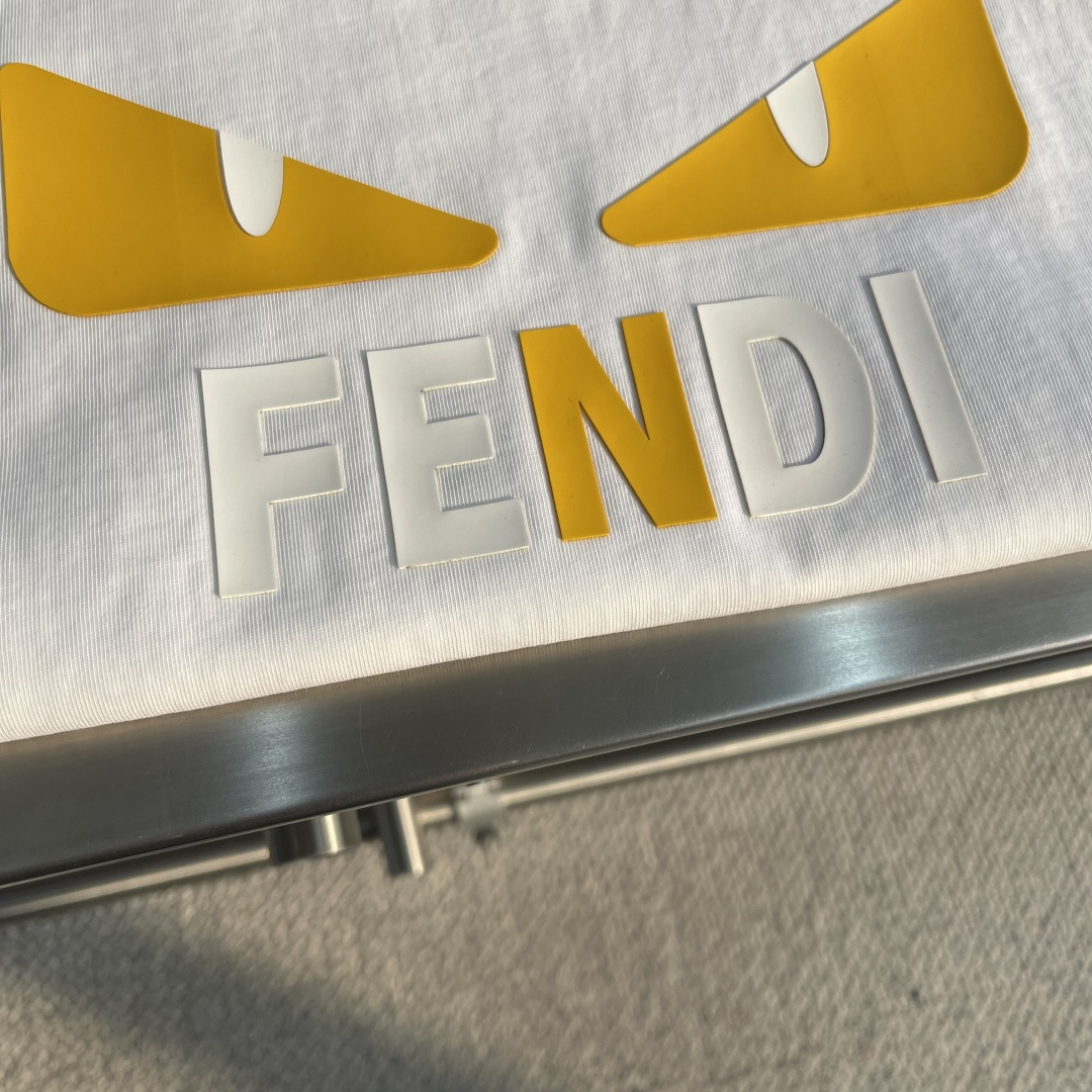 FEND  T恤服装,男,女 5
