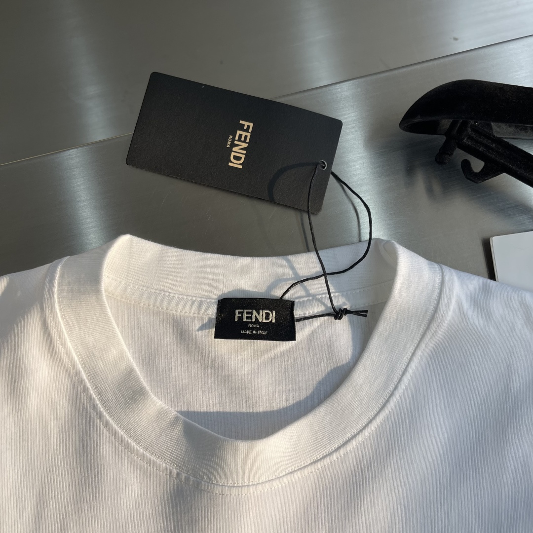 FEND  T恤服装,男,女 4