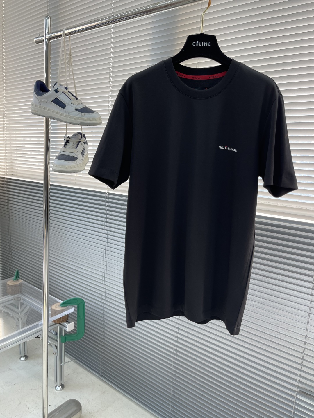 Kiton Men's Embroidered Crew Neck Short Sleeve T-Shirt - Casual & Stylish