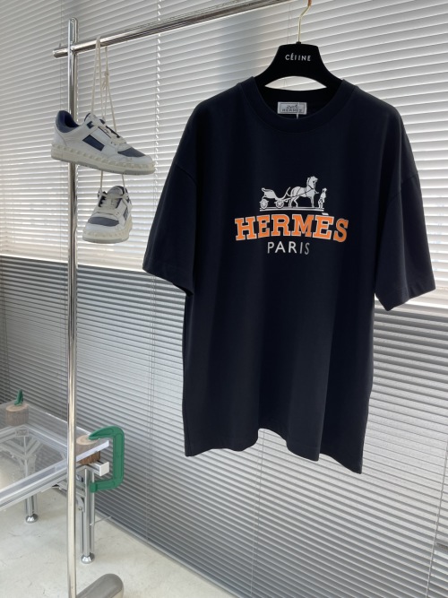 Hermes 2025 New Hot Stamping T-Shirt Classic Pattern Short Sleeve Unisex 1 Hermes 2025 New Hot Stamping T-Shirt Classic Pattern Short Sleeve Unisex