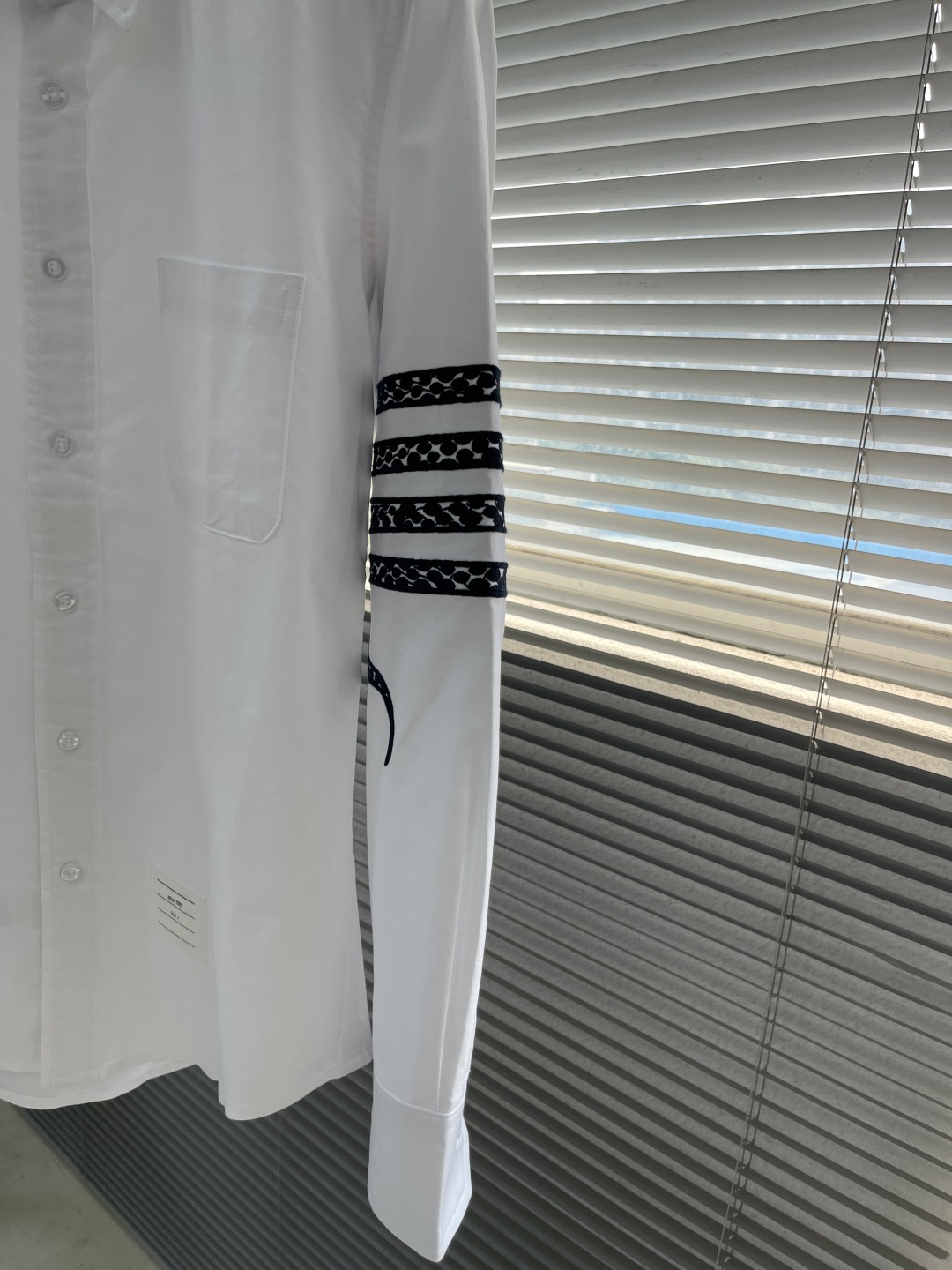 Thom Browne White Oxford Shirt with Snake Embroidery and Four-Bar Stripe 2 cmp i1742817994915 6178 0 6