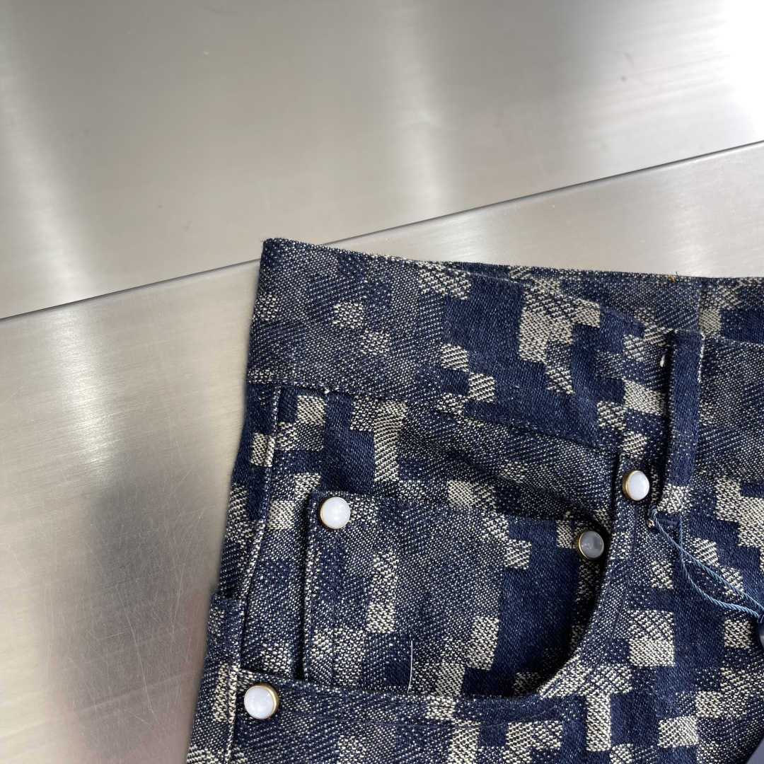 cmp i1742895001376 7819 0 1