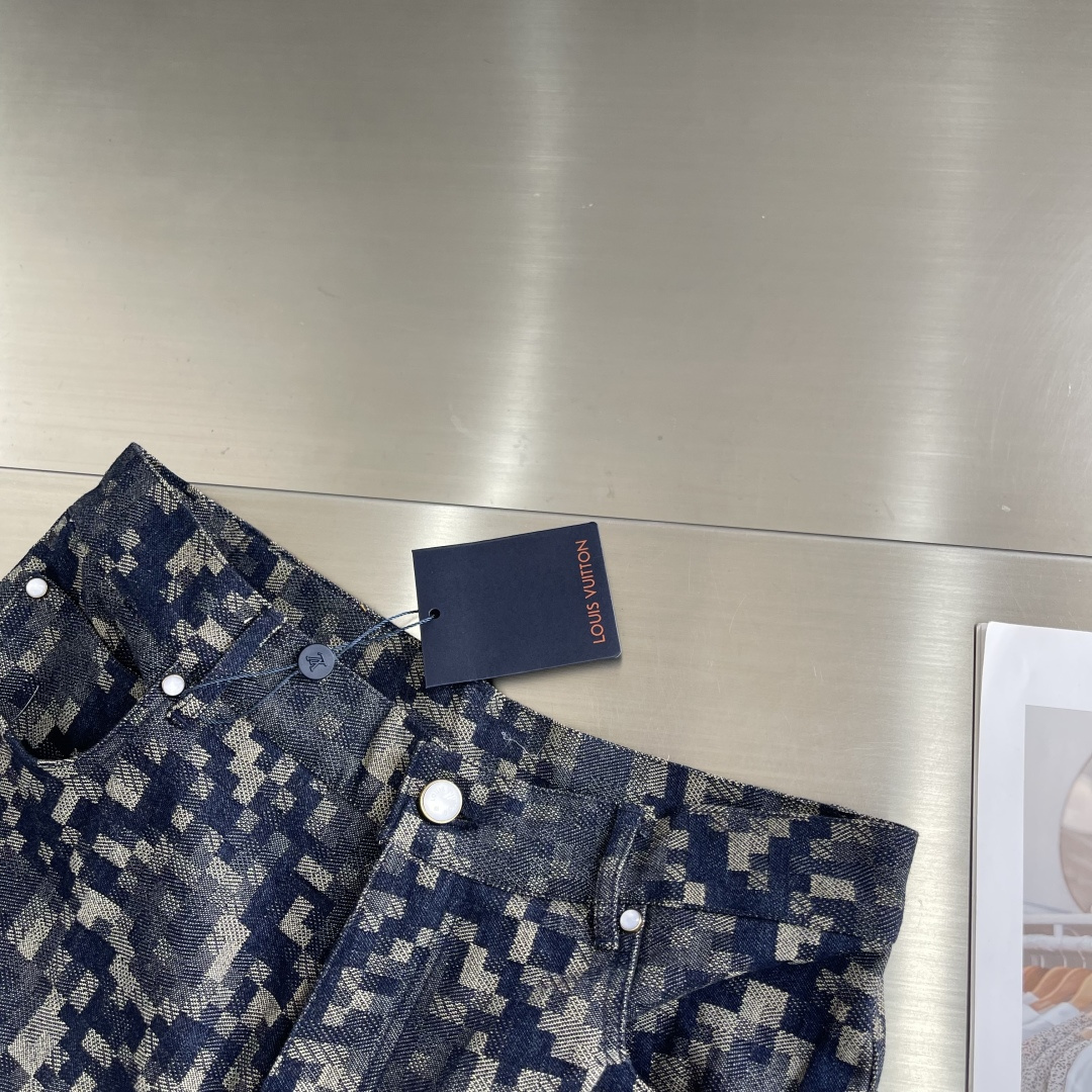 cmp i1742895002269 2353 0 2