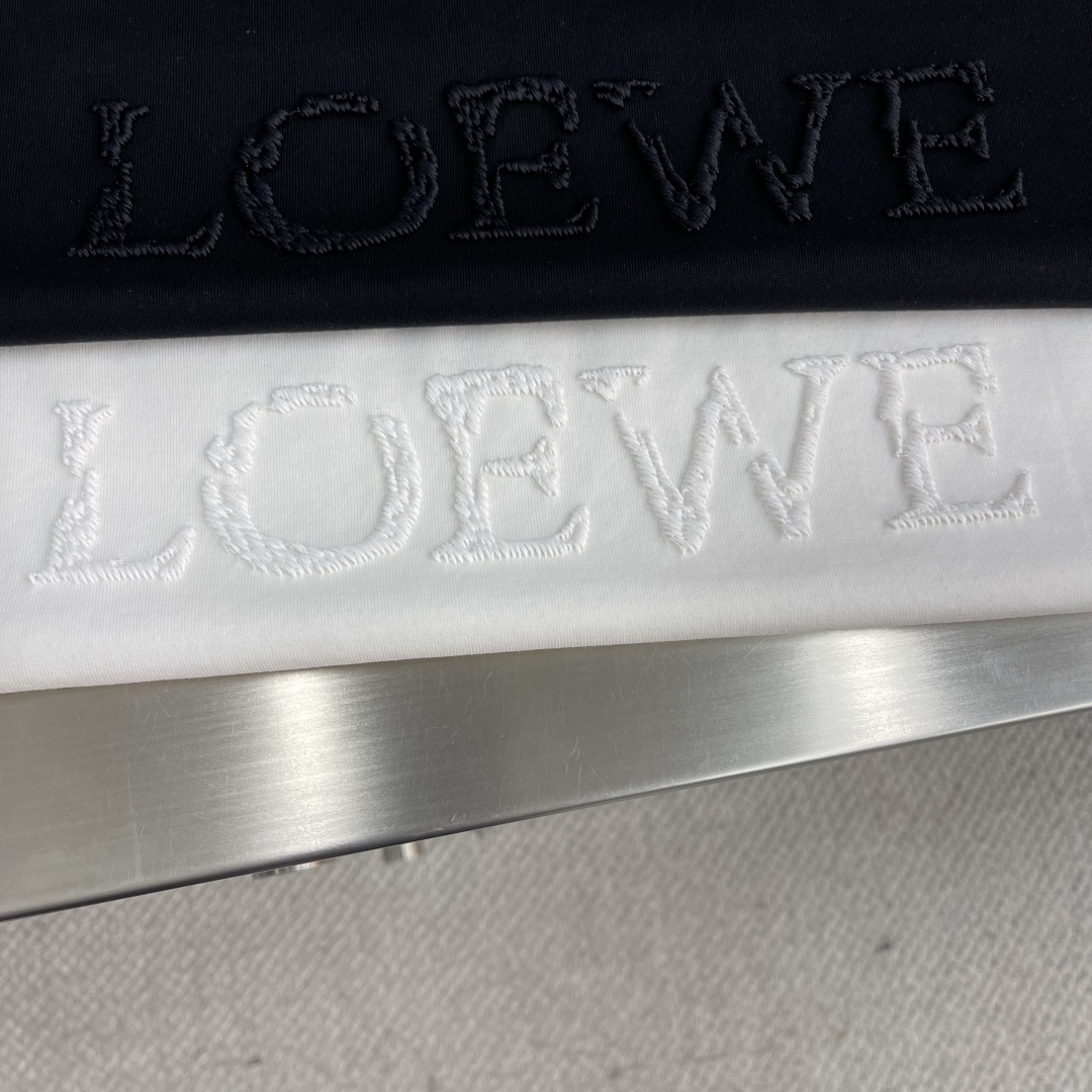 Loewe 2025 Spring/Summer Embroidered Logo T-Shirt, Soft Cotton Blend 3 cmp i1742897479612 3349 0 2