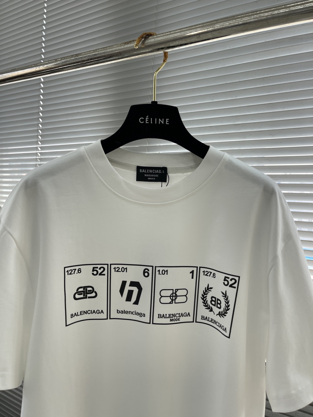 Balenciaga 25SS Graphic Print Cotton T-Shirt - Street Style Tee 2 cmp i1742902171287 1980 0 6