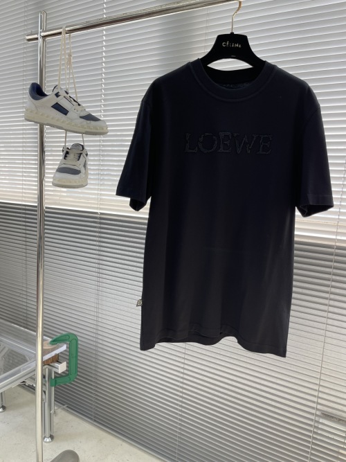 Loewe Men's Black Embroidered Logo Short Sleeve T-Shirt, Spring/Summer Season 1 Loewe Men's Black Embroidered Logo Short Sleeve T-Shirt, Spring/Summer Season