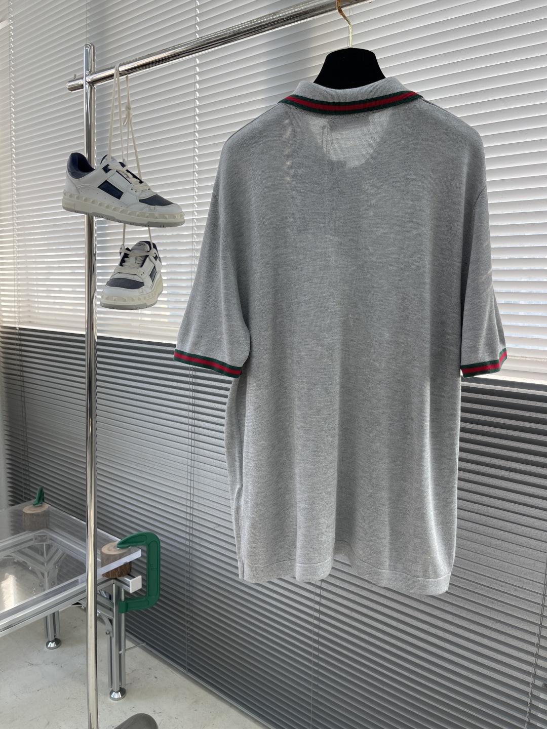 Gucci Men's Gray Polo Shirt With Contrasting Trim - Short Sleeve 8 cmp i1742984665033 6574 0 7