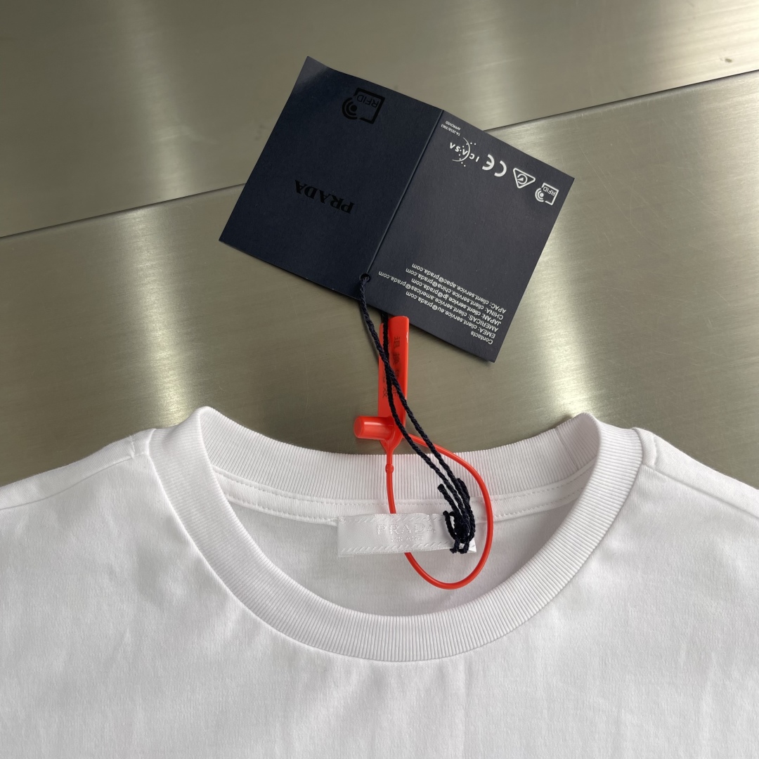 Celine Men's White Cotton T-Shirt with Pocket Logo, Short Sleeve 3 cmp i1743430345473 9280 0 0