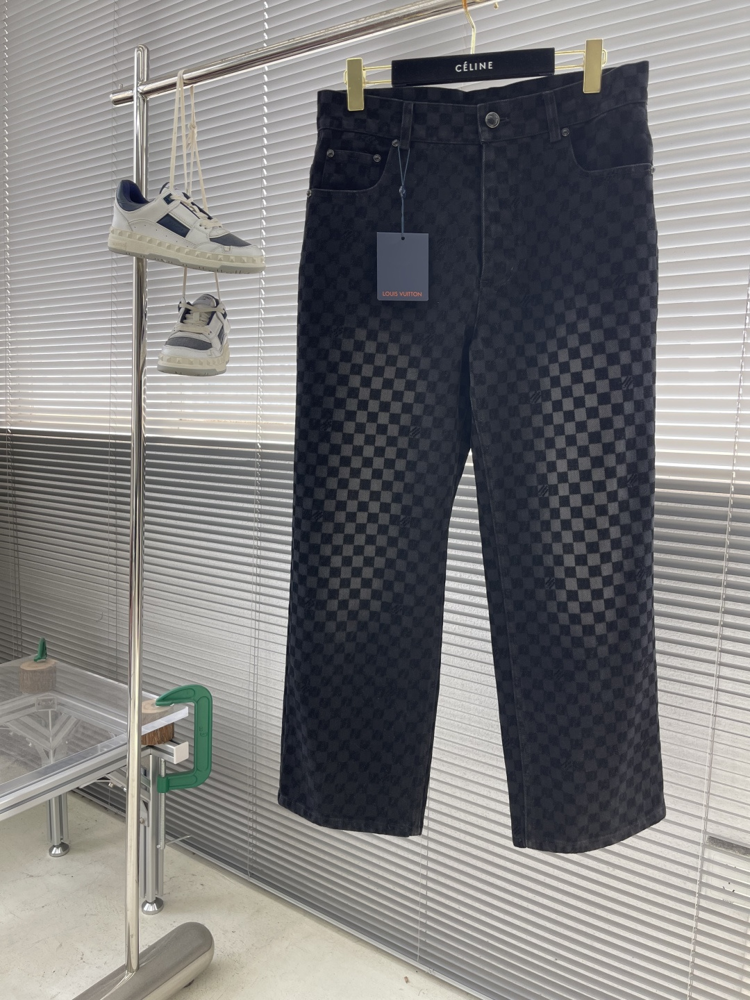 Louis Vuitton 25SS New Men's Washed Denim Pants With Damier Flocked Pattern