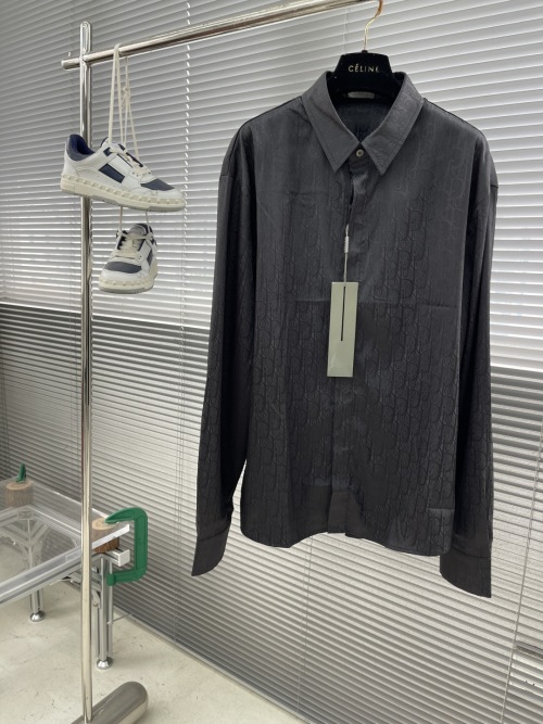 Dior Men's 2025 Collection Black Patterned Button-Up Shirt - Modern Tailoring 1 Dior Men's 2025 Collection Black Patterned Button-Up Shirt - Modern Tailoring
