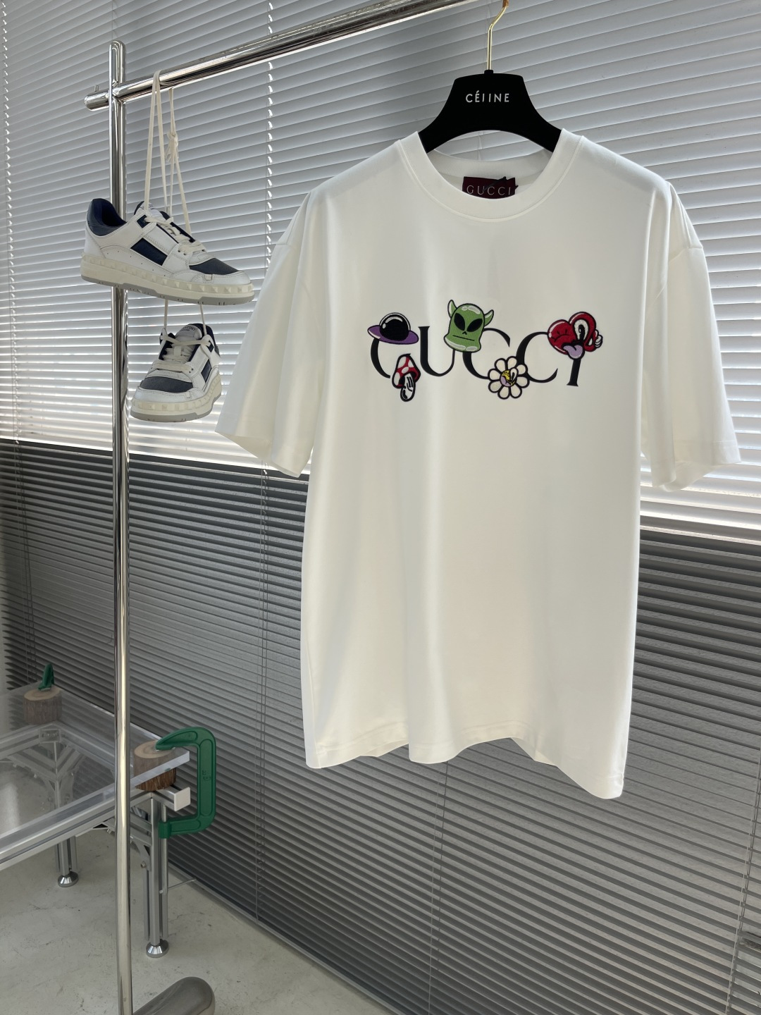 Gucci 2025SS Embroidered Cotton Tee - A Summer Wardrobe Essential