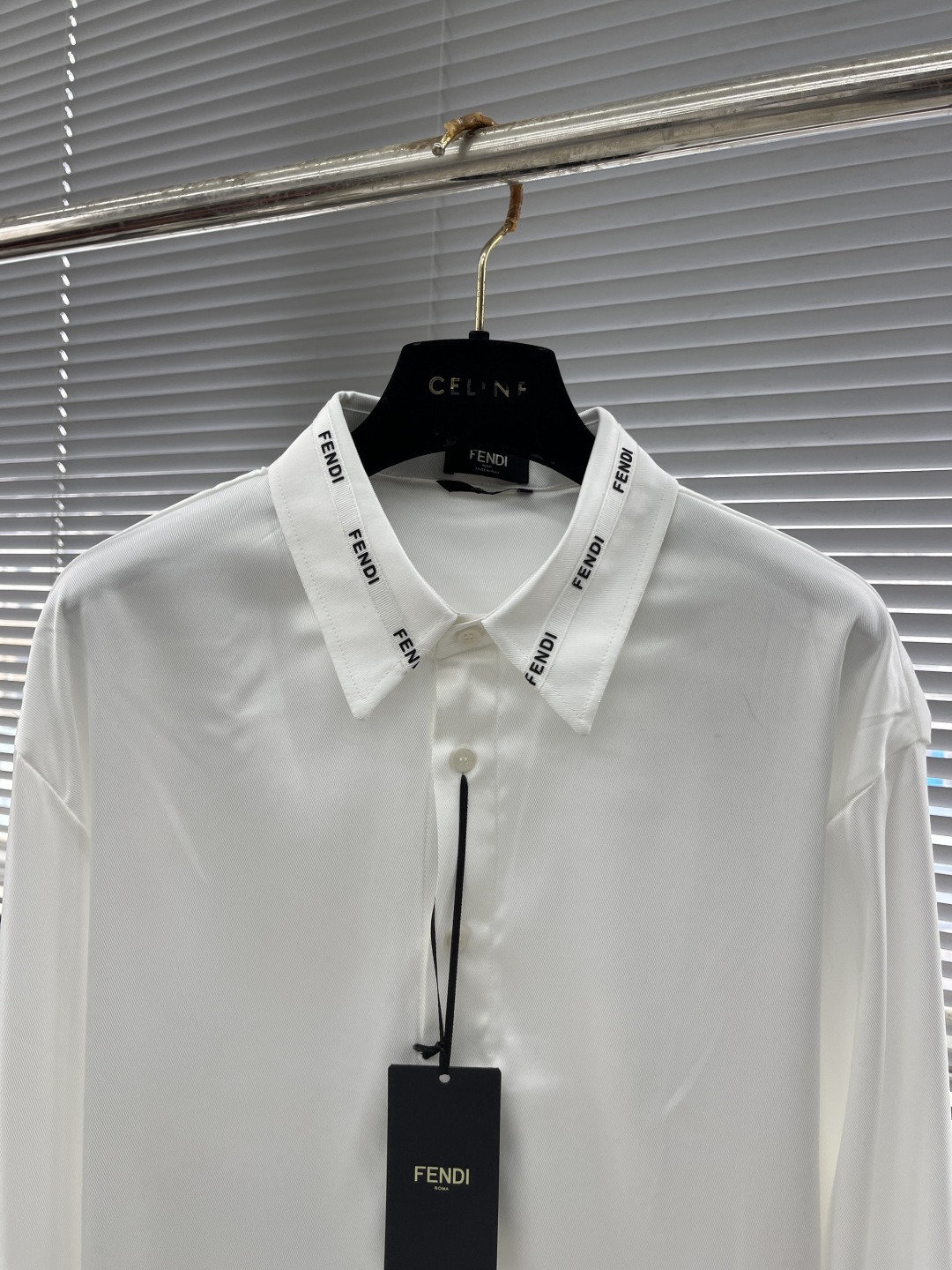 Fendi 2025 Men's Designer White Shirt with Logo Detailing, Sizes M-3XL 2 cmp i1743490271467 2416 0 5