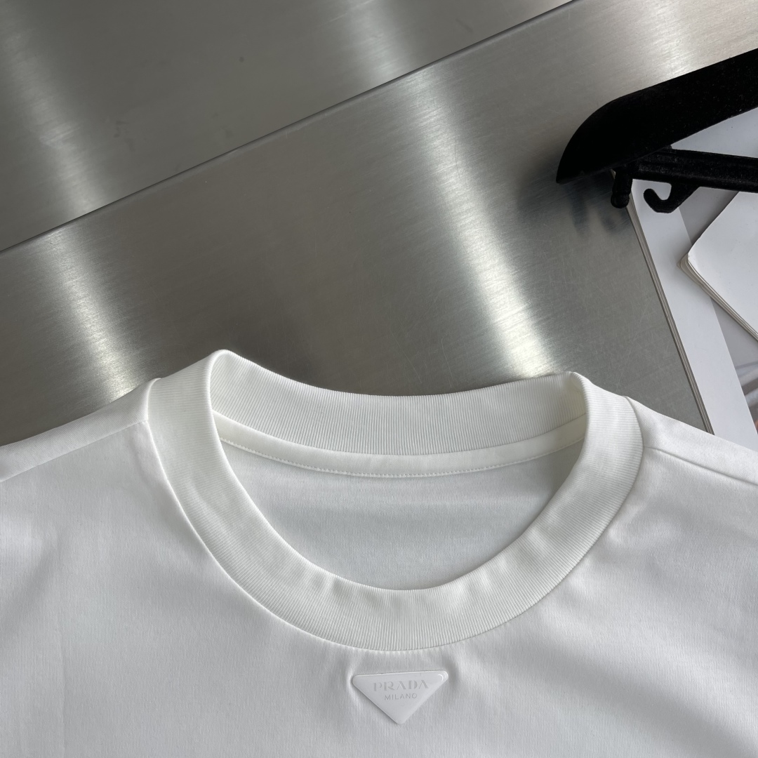 PRAD 2025 Spring/Summer Short Sleeve T-Shirt - Crafted from Premium Modal Fabric 3 cmp i1743492956750 7829 0 1