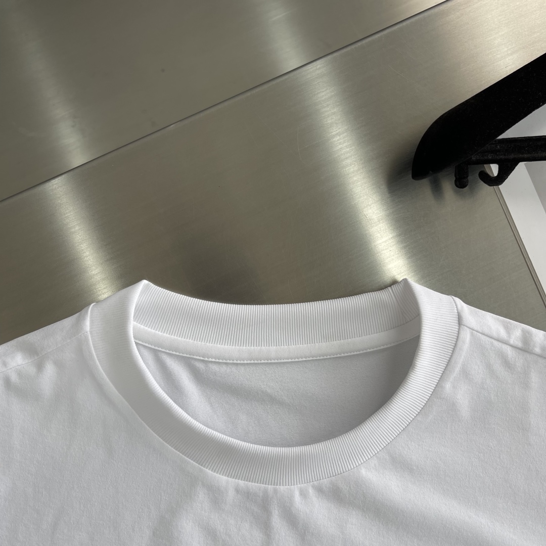 Celine Men's White Cotton Jersey T-Shirt with Pocket, Summer Essential 3 cmp i1743493051114 5915 0 0