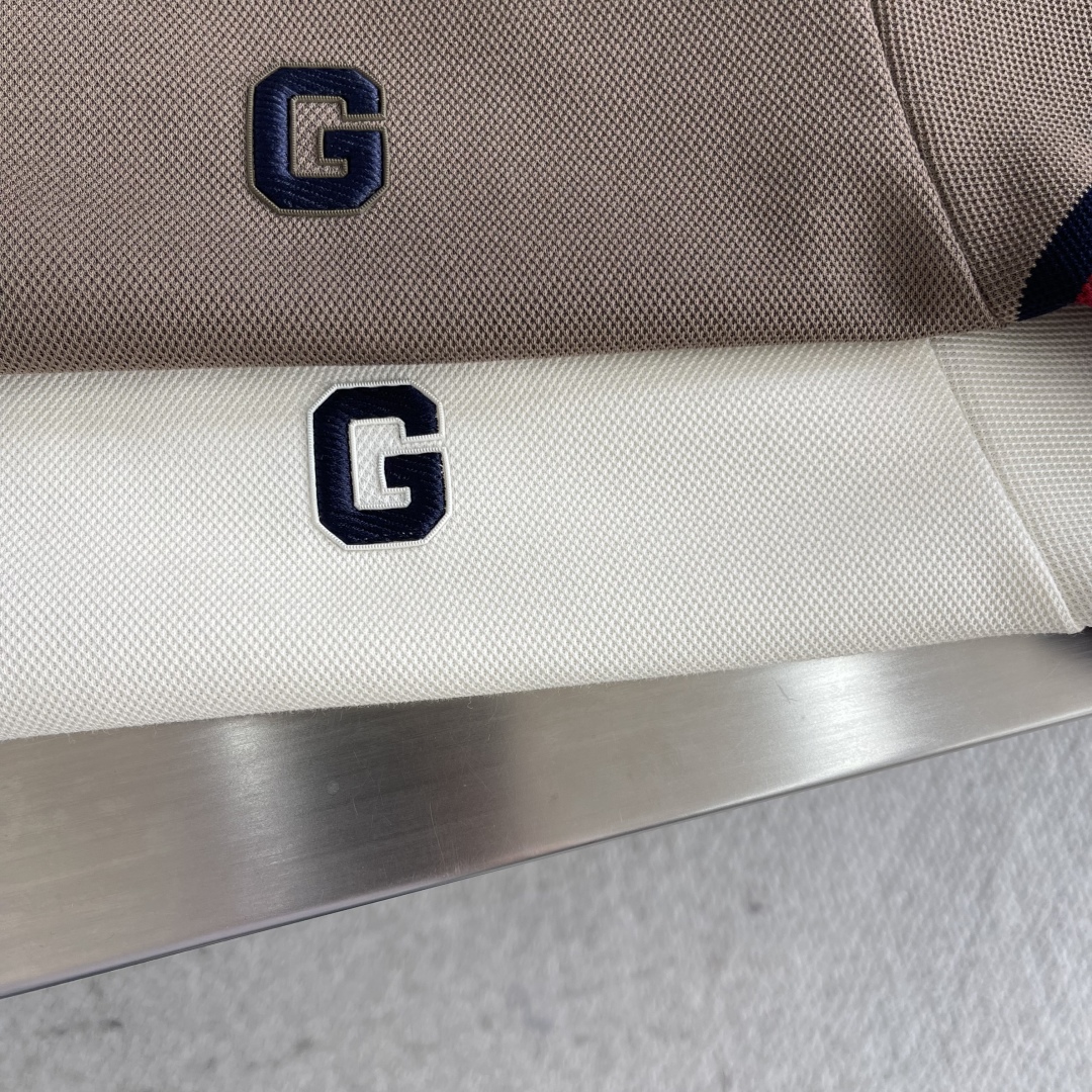 Gucci Men's Beige Knit Polo Shirt with Striped Sleeves - Classic Fit 4 cmp i1743494340306 7214 0 1