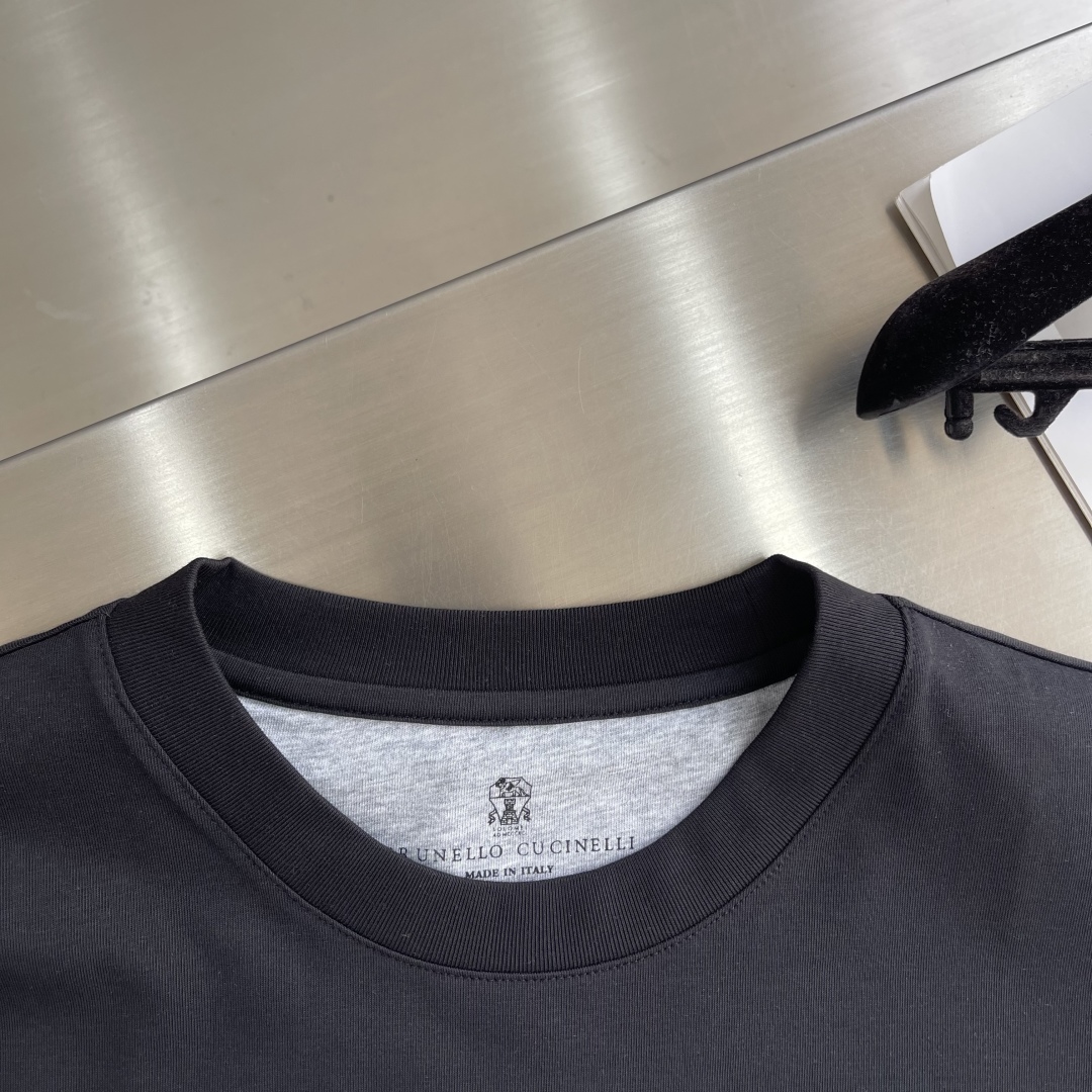 Bru**llo Cuci**lli Men's Logo Graphic Crewneck T-Shirt - Summer Collection 3 cmp i1743494943965 9309 0 0