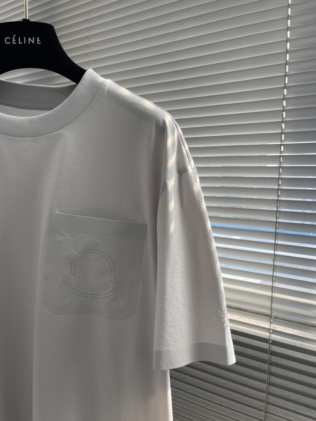 Celine 2025 Spring/Summer White Cotton Short Sleeve T-Shirt - Plus Sizes 2 cmp i1743506187106 6365 0 5