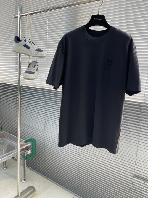 Celine 2025 Spring/Summer Grey Cotton T-Shirt Relaxed Fit, Sizes M-5XL 1 Celine 2025 Spring/Summer Grey Cotton T-Shirt Relaxed Fit, Sizes M-5XL
