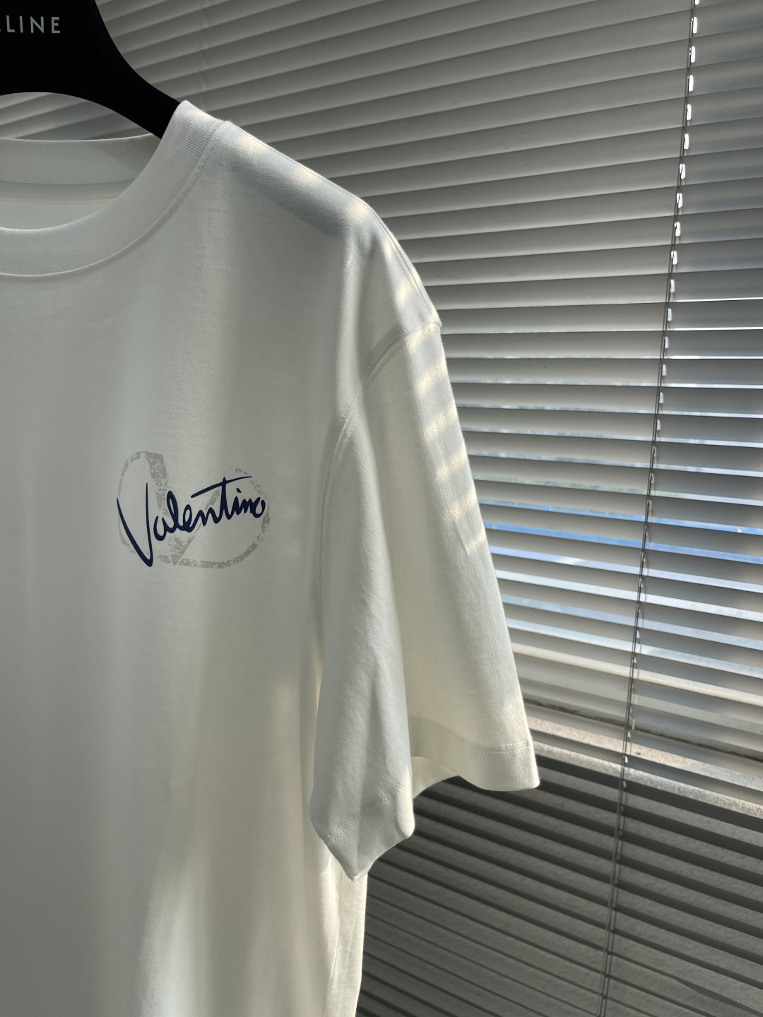 Valentino 2025 Spring/Summer White Cotton T-Shirt with Signature Logo 2 cmp i1743506324740 2430 0 6