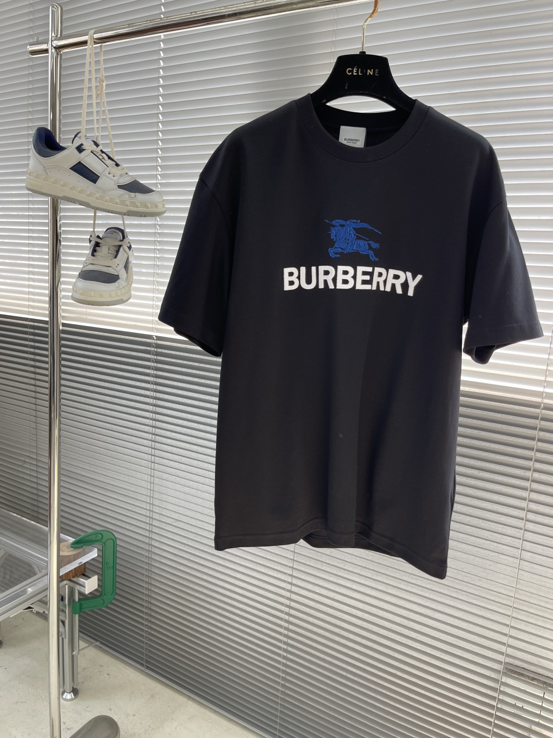 Burberry Classic Logo T-Shirt, 4D Embroidery, Fashionable and Versatile 1 cmp i1743590767197 9461 0 5