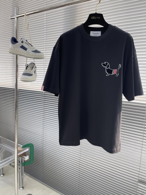 Thom Browne Cotton T-Shirt with Dog Embroidery - Stylish & Comfortable 1 Thom Browne Cotton T-Shirt with Dog Embroidery - Stylish & Comfortable