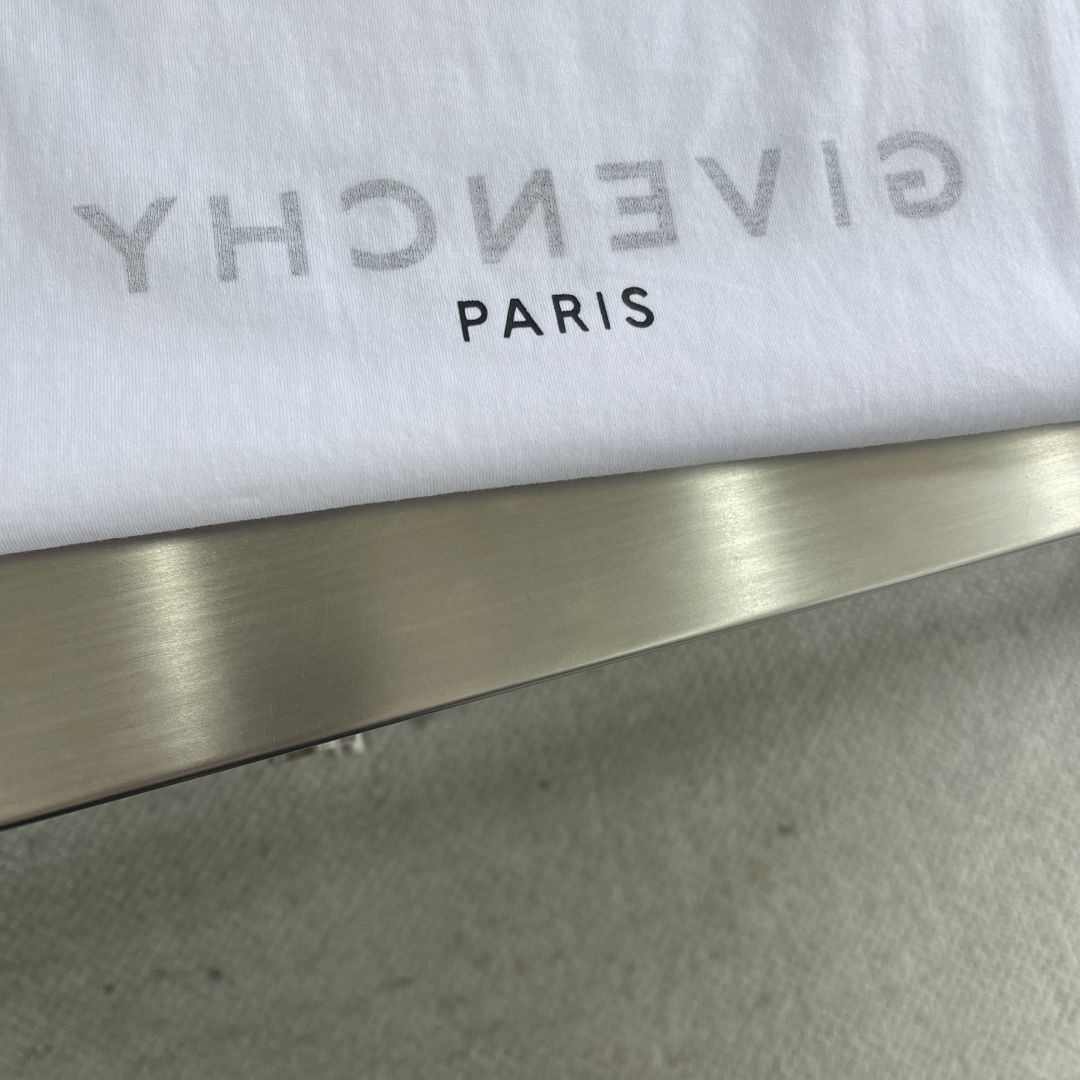 GVC Reversible Logo Printed Short Sleeve Shirt, Soft and Comfortable 7 cmp i1743595727642 6380 0 4
