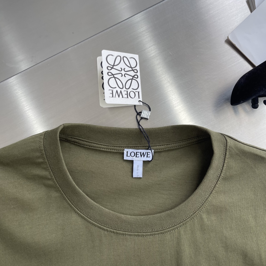 Loewe Anagram Embroidery Pocket T-Shirt Lightweight Cotton Crew Neck Tee 4 cmp i1743596230899 681 0 0