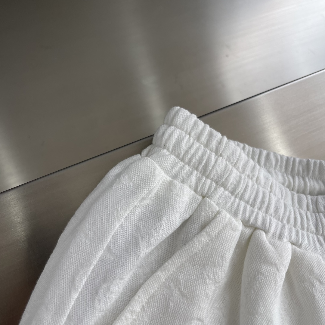 cmp i1743596431276 4095 0 1