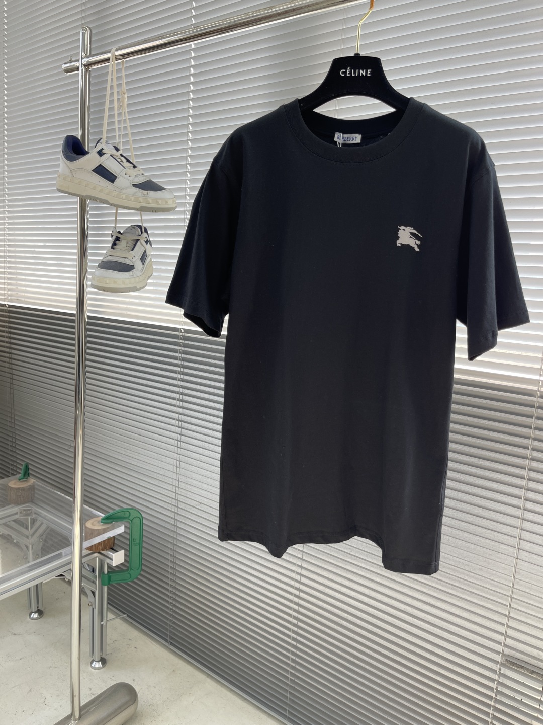 Burberry Protection Logo Print Cotton T-Shirt Classic Fit Short Sleeve 1 cmp i1743598396794 9274 0 5
