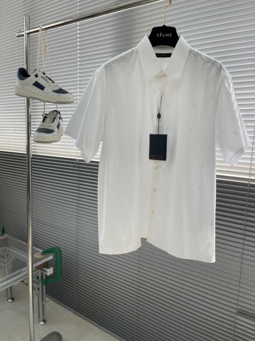 Louis Vuitton 25SS Lightweight Cotton Short Sleeve Shirt - Unisex Design 1 Louis Vuitton 25SS Lightweight Cotton Short Sleeve Shirt - Unisex Design