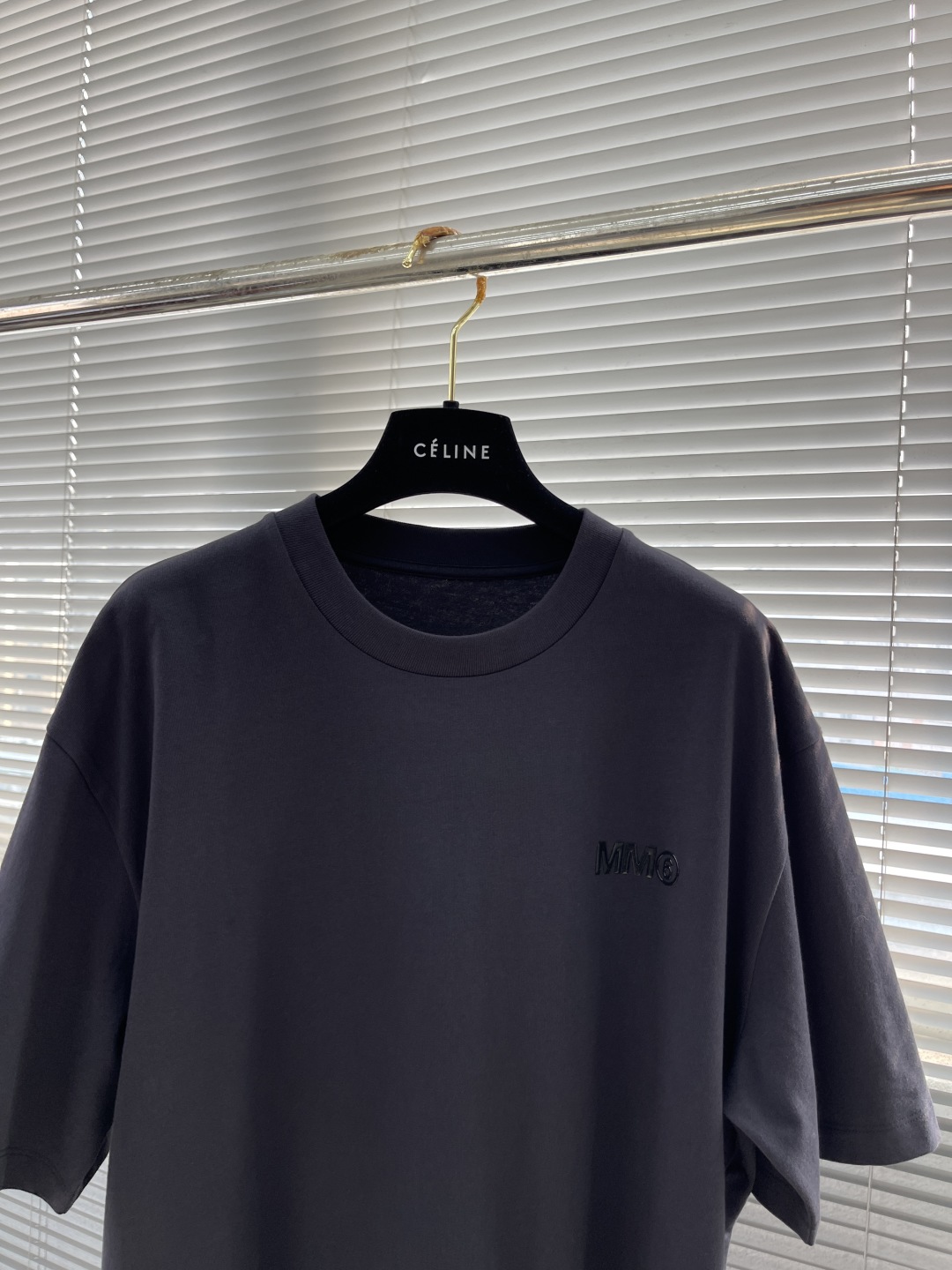MM6 Maison Margiela Graphic Print Cotton T-Shirt - Comfortable & Stylish 3 cmp i1743678233294 4602 0 6