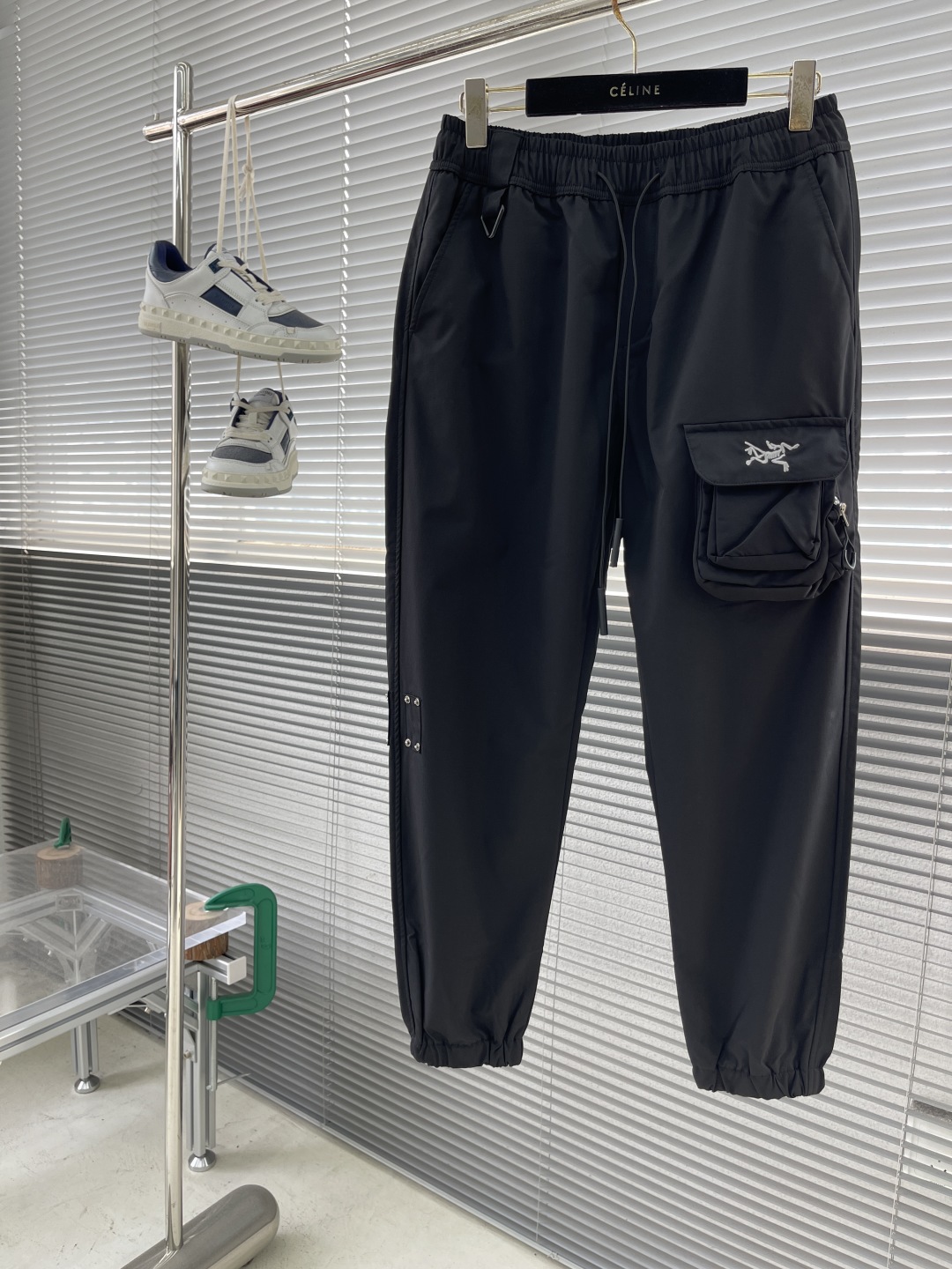 Arc'teryx 2025 Spring/Summer Softshell Hiking Pants with Anti-Scratch Fabric 1 cmp i1743681310181 8319 0 6