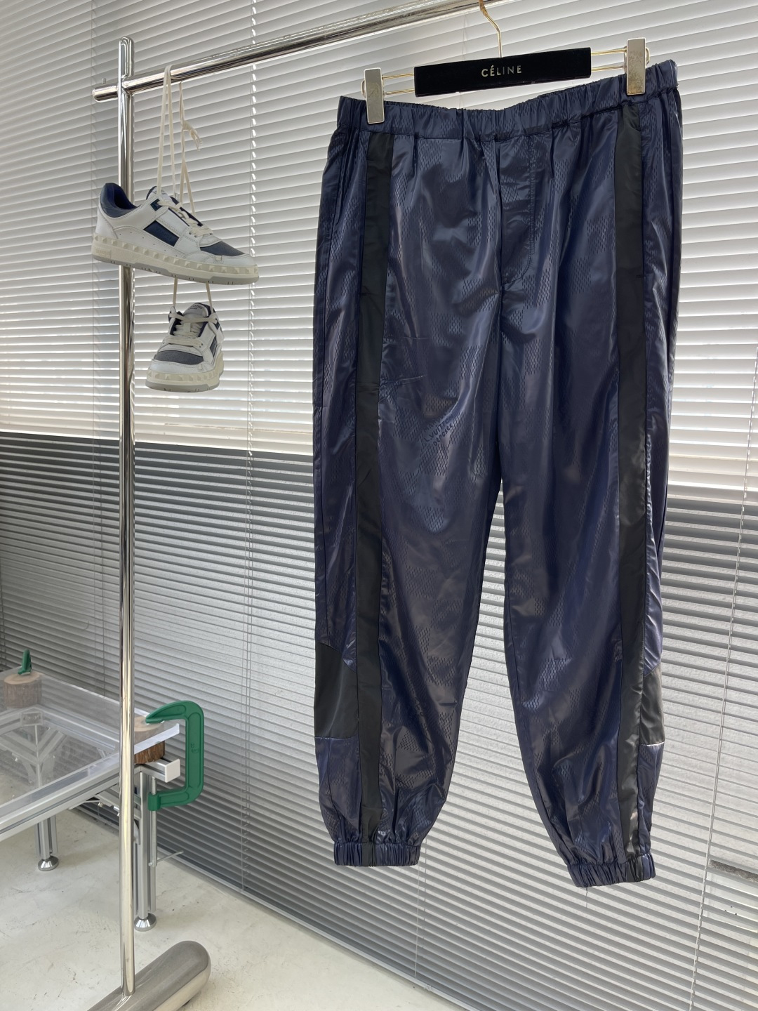 Louis Vuitton 25SS Early Spring Sports Pants Custom Plaid Technical Nylon Jacquard